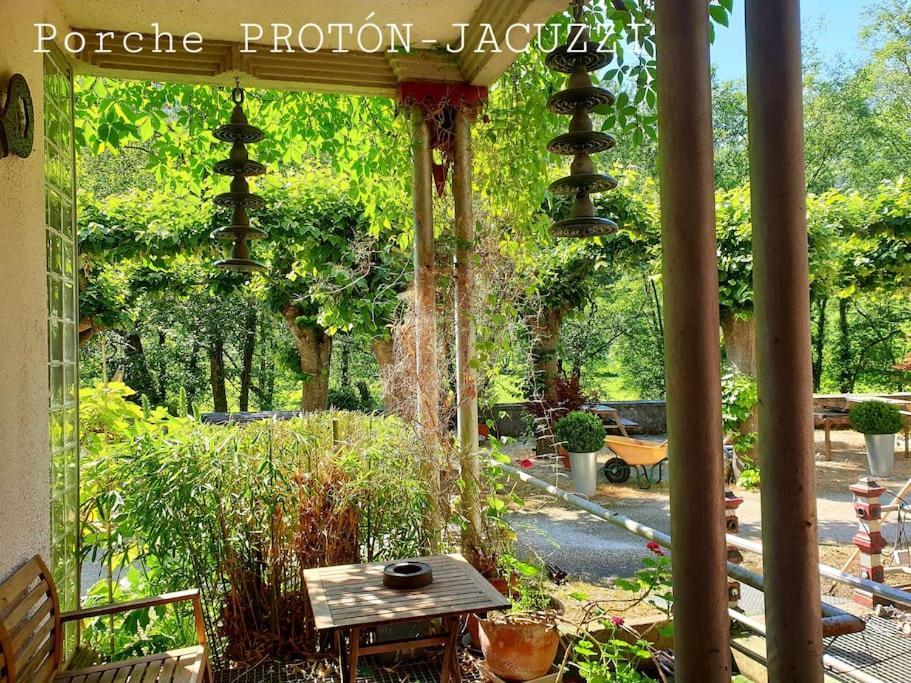 Zentral Club Apartamento Proton-Jacuzzi Belmonte De Miranda Eksteriør billede