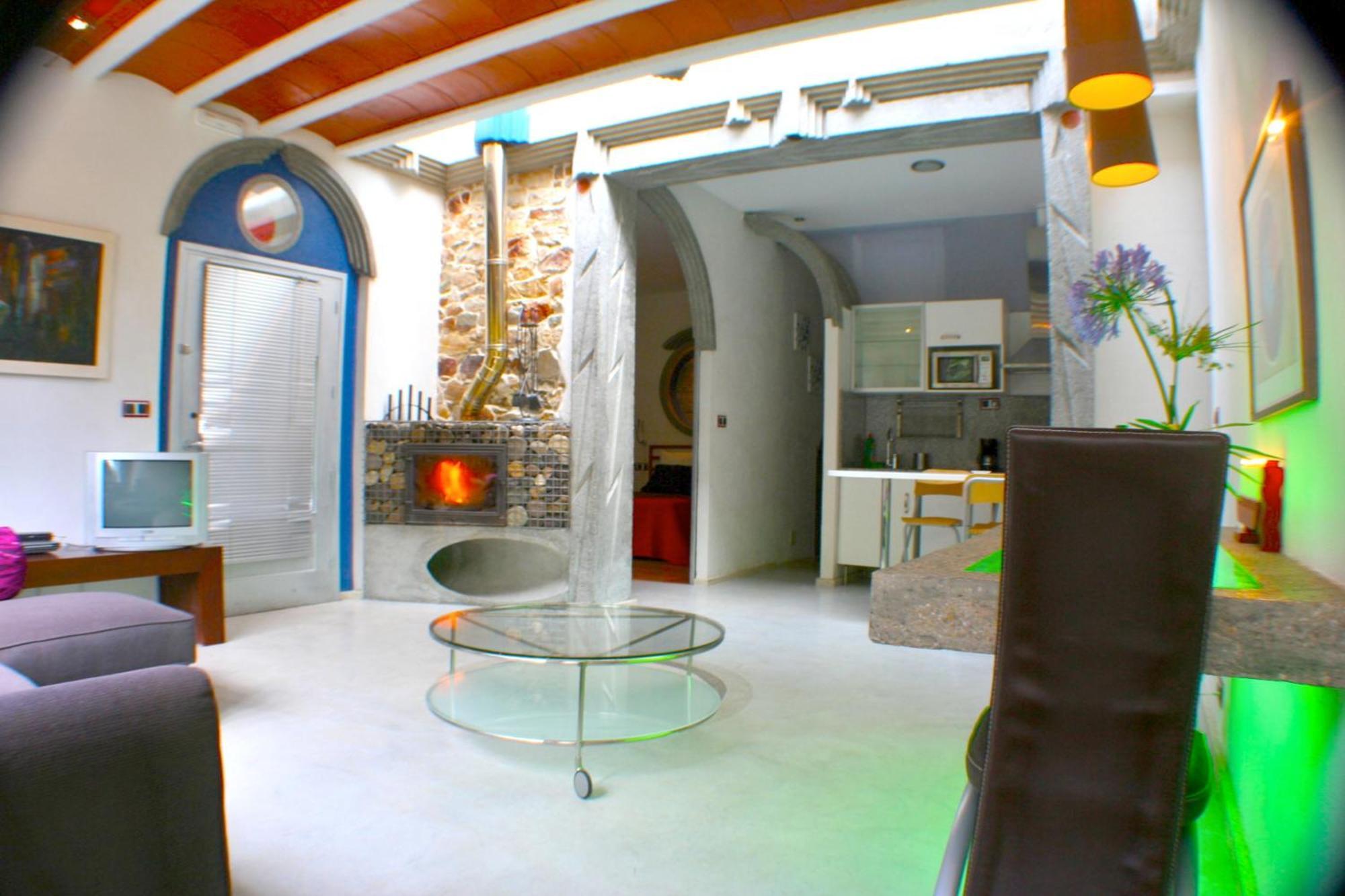 Zentral Club Apartamento Proton-Jacuzzi Belmonte De Miranda Værelse billede